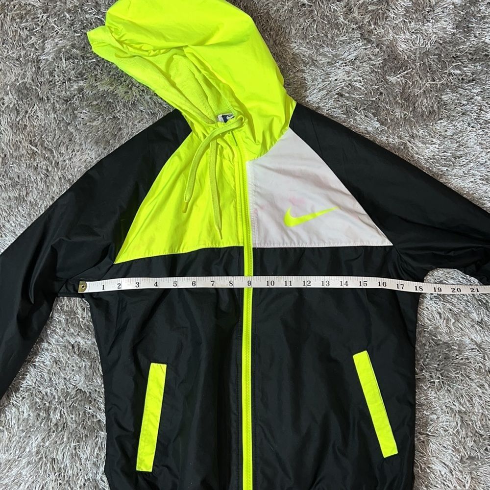 Nike Track Jacket - Picture 4 of 5